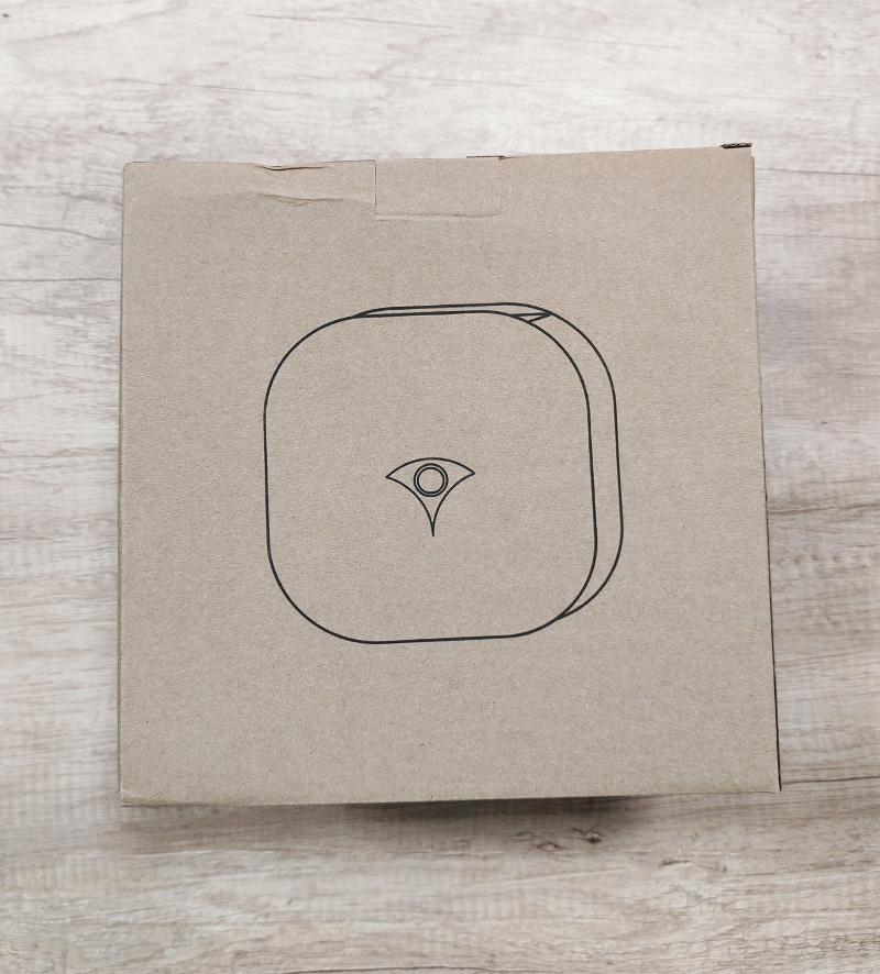 packaging of jumbo roll toilet paper dispenser